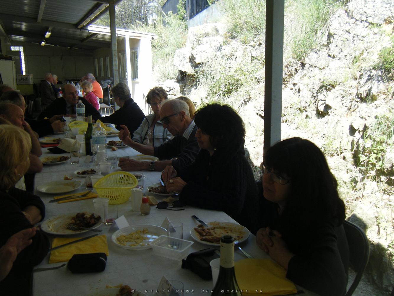 NIMES 2011 17 AVRIL LA FEDERATION DES RAPATRIES DE ST PRIEST A SANTA CRUZ    (67).jpg